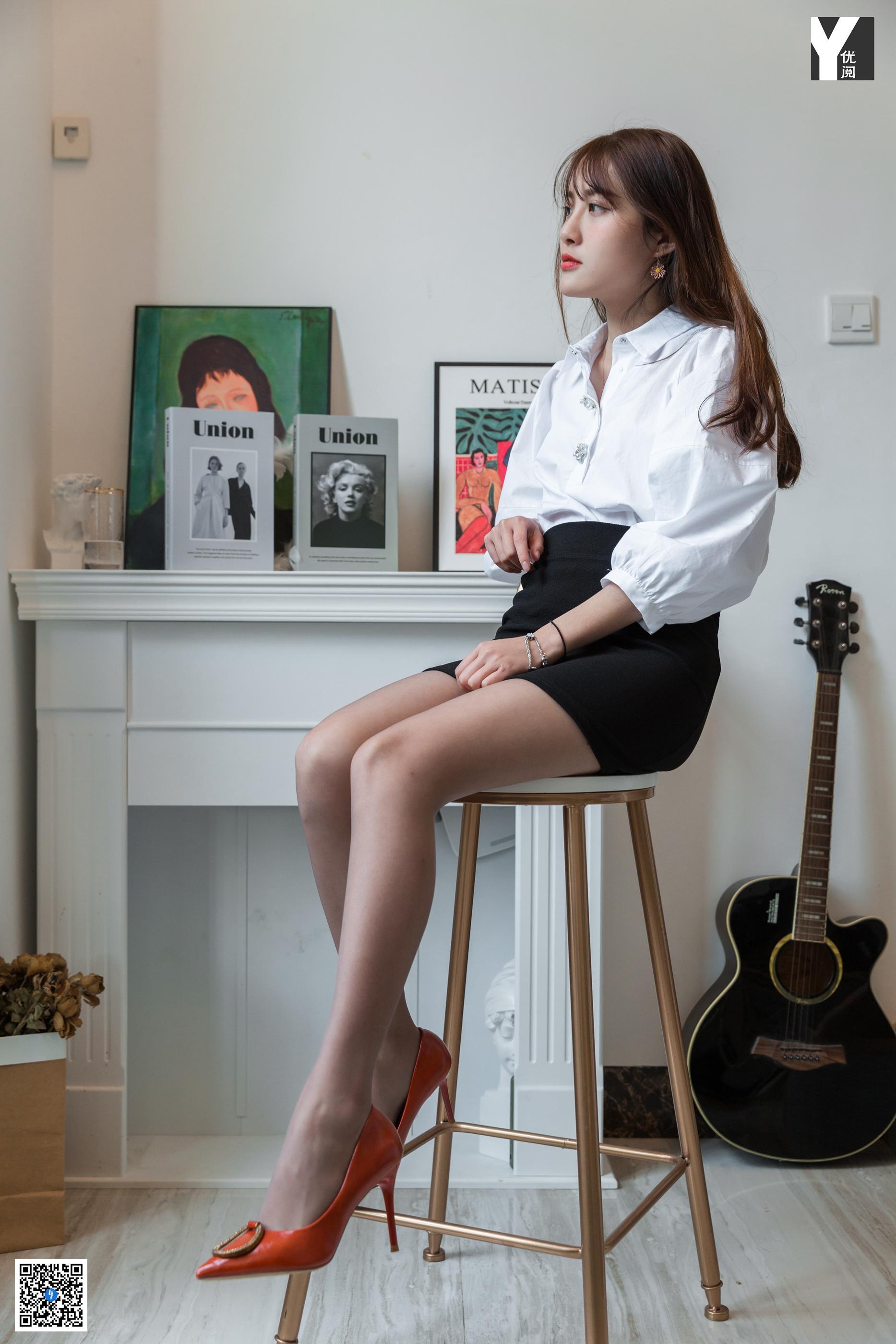 IESS异思趣向 - 模特：婉萍《泡泡袖也性感》